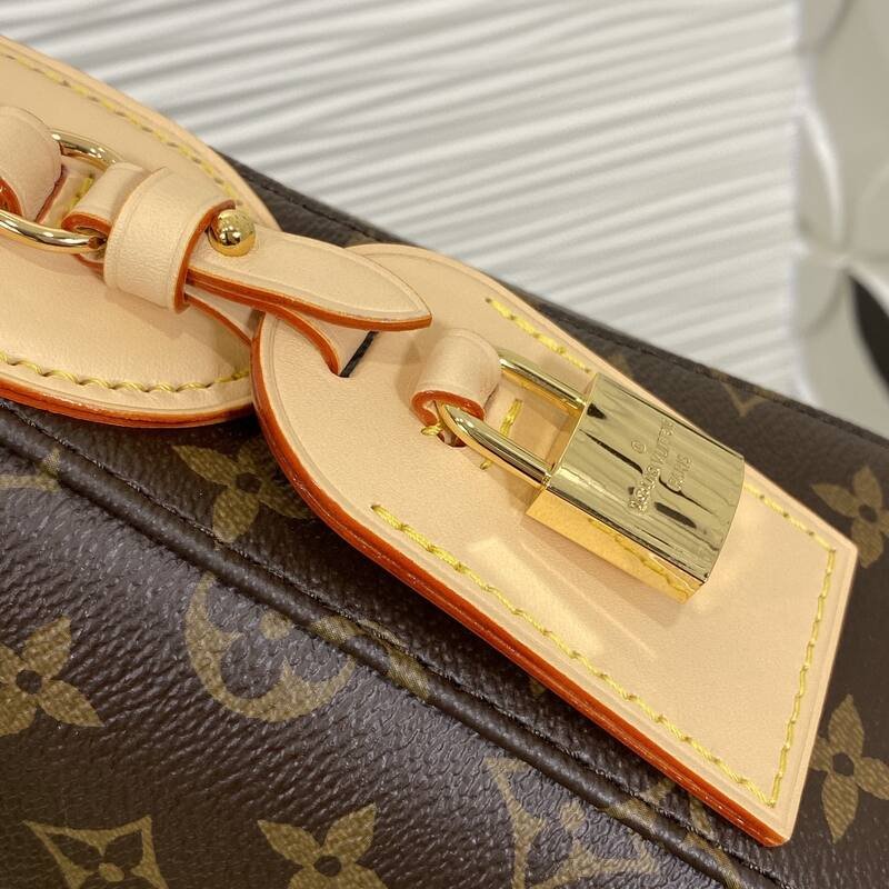 Louis Vuitton M12098 Monogram everyday — 1:1 Replica