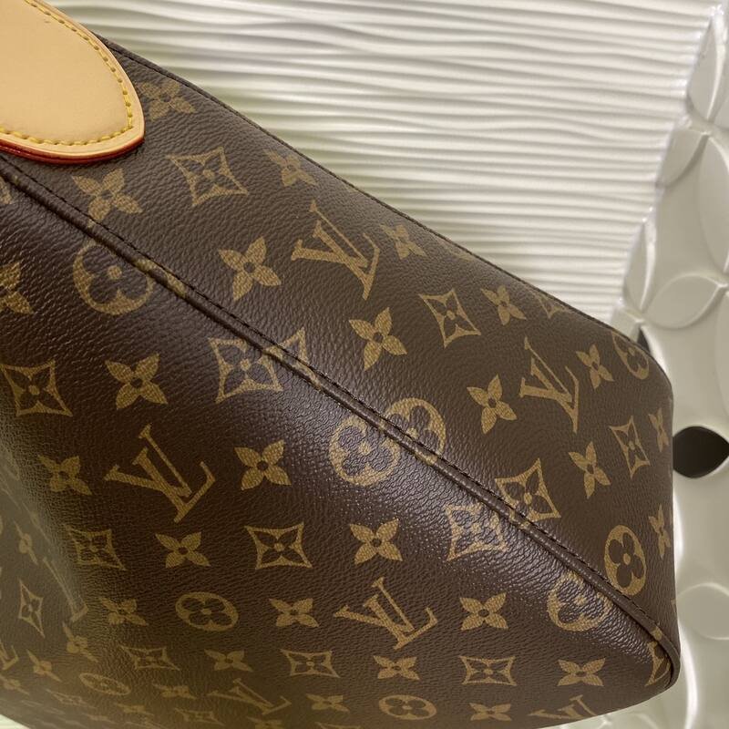 Louis Vuitton M12098 Monogram everyday — 1:1 Replica