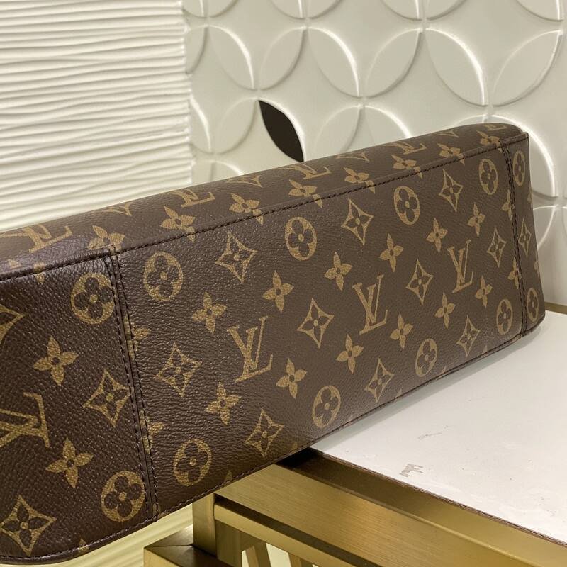 Louis Vuitton M12098 Monogram everyday — 1:1 Replica