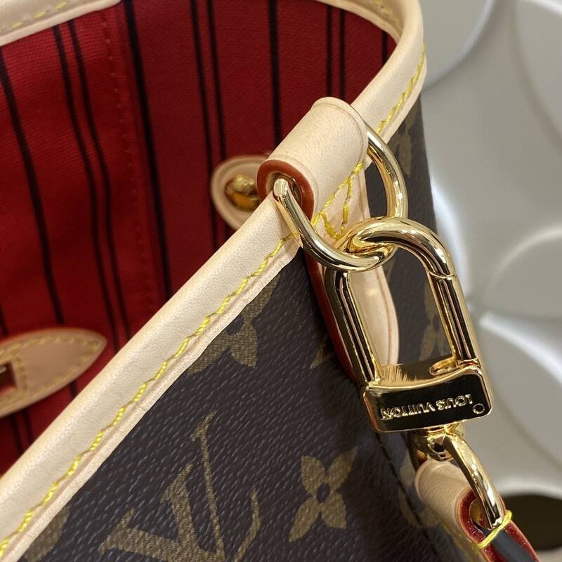 Louis Vuitton Neverfull Bandouli re Inside Out Monogram tote — 1:1 Replica
