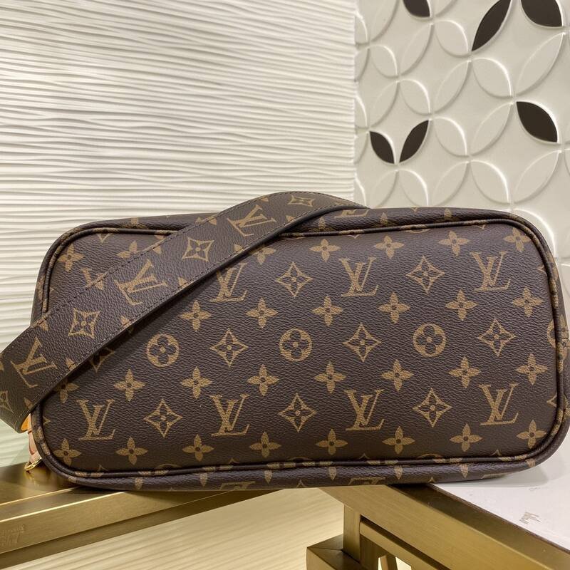 Louis Vuitton Neverfull Bandouli re Inside Out Monogram tote — AAA Quality Replica