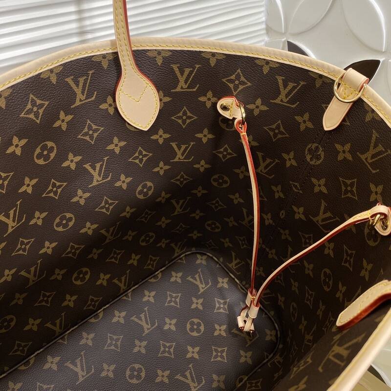 Louis Vuitton Neverfull Bandouli re Inside Out Monogram tote — AAA Quality Replica