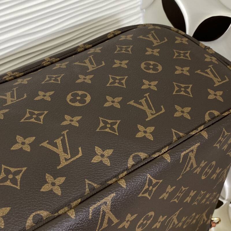 Louis Vuitton Neverfull MM Monogram MM tote — Top Quality Replica