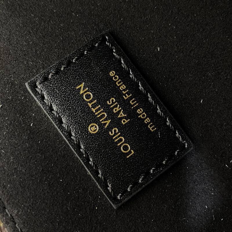 Louis Vuitton Pochette M tis Monogram Reverse crossbody — Premium Replica
