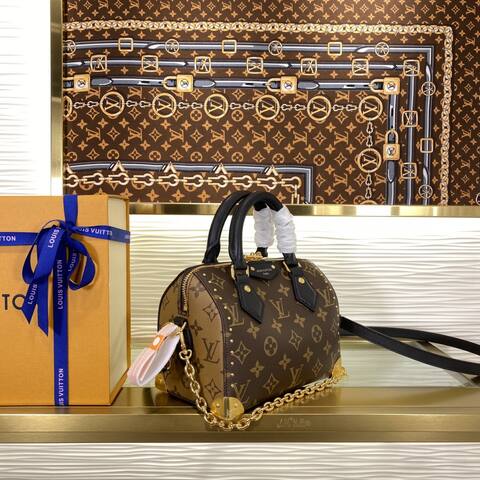 Louis Vuitton M13146 Monogram crossbody Top Quality Replica