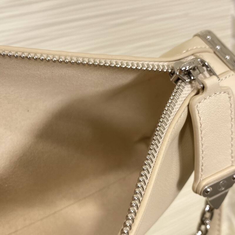 Louis Vuitton Slim Trunk Cream White crossbody — AAA Quality Replica