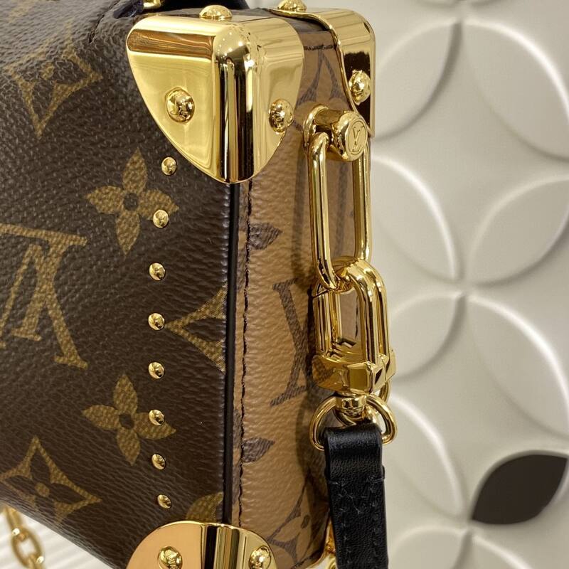 Louis Vuitton M25445 Monogram crossbody — Premium Replica