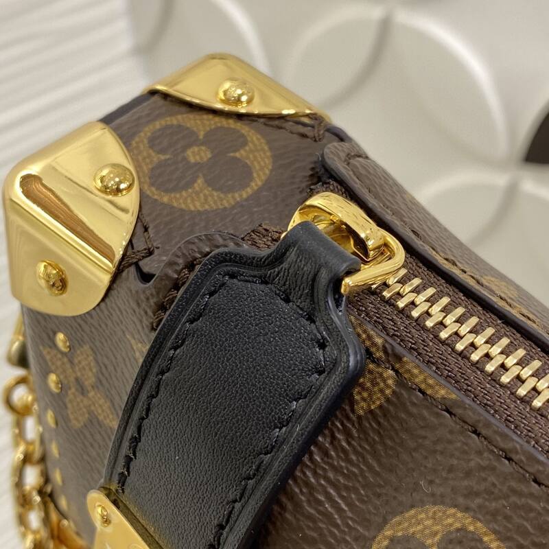 Louis Vuitton M25445 Monogram crossbody — Premium Replica