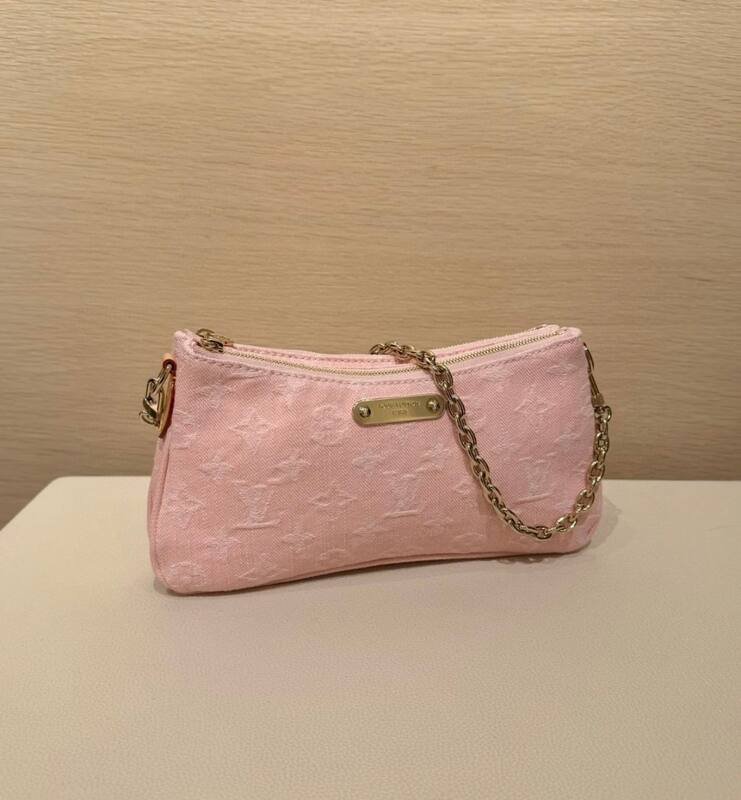 Louis Vuitton Pink Monogram crossbody — 1:1 Replica