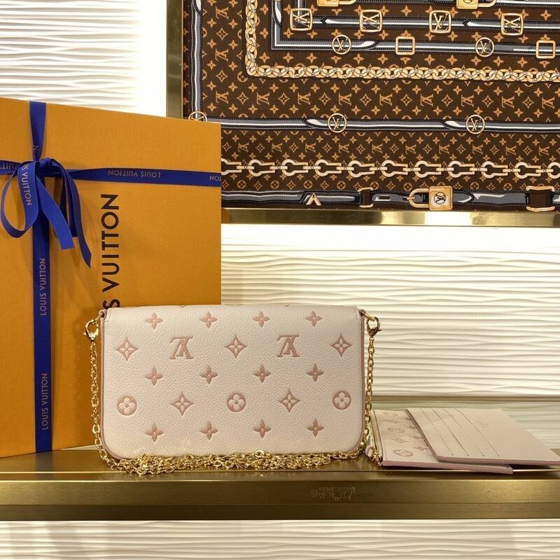Louis Vuitton Pochette F licie Monogram Empreinte Rose Poudre crossbody — 1:1 Replica