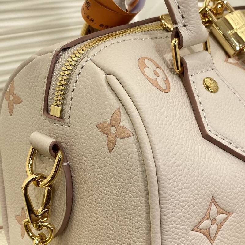 Louis Vuitton M14291 Monogram Empreinte Beige White crossbody — Top Quality Replica
