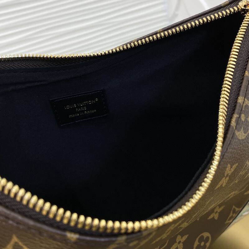 Louis Vuitton M15056 Monogram crossbody — Top Quality Replica