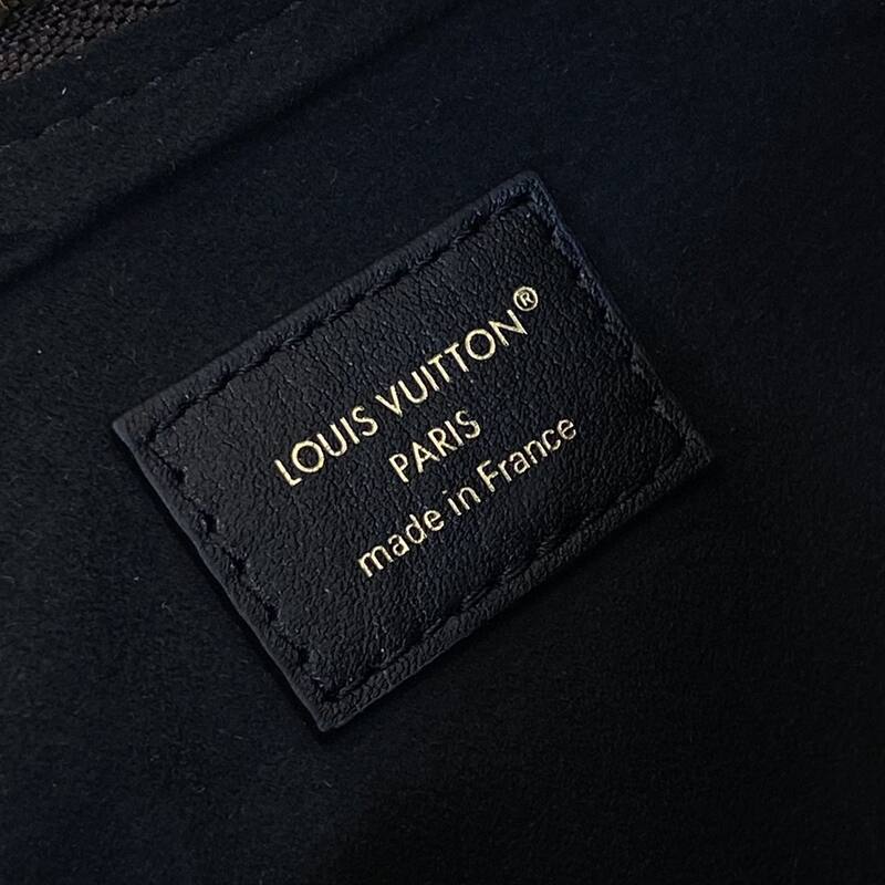 Louis Vuitton M15056 Monogram crossbody — Top Quality Replica