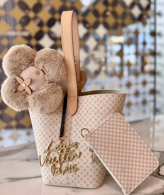 Louis Vuitton Sand Dune crossbody — 1:1 Replica
