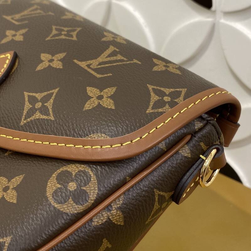 Louis Vuitton Duo Monogram BB crossbody — Premium Replica