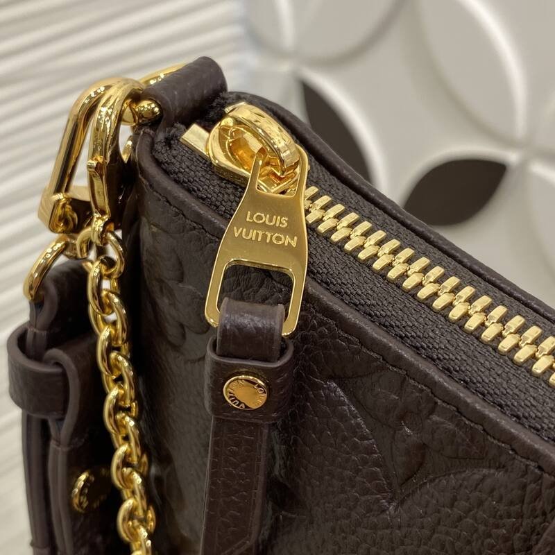 Louis Vuitton Easy Pouch Monogram Empreinte Black crossbody — AAA Quality Replica
