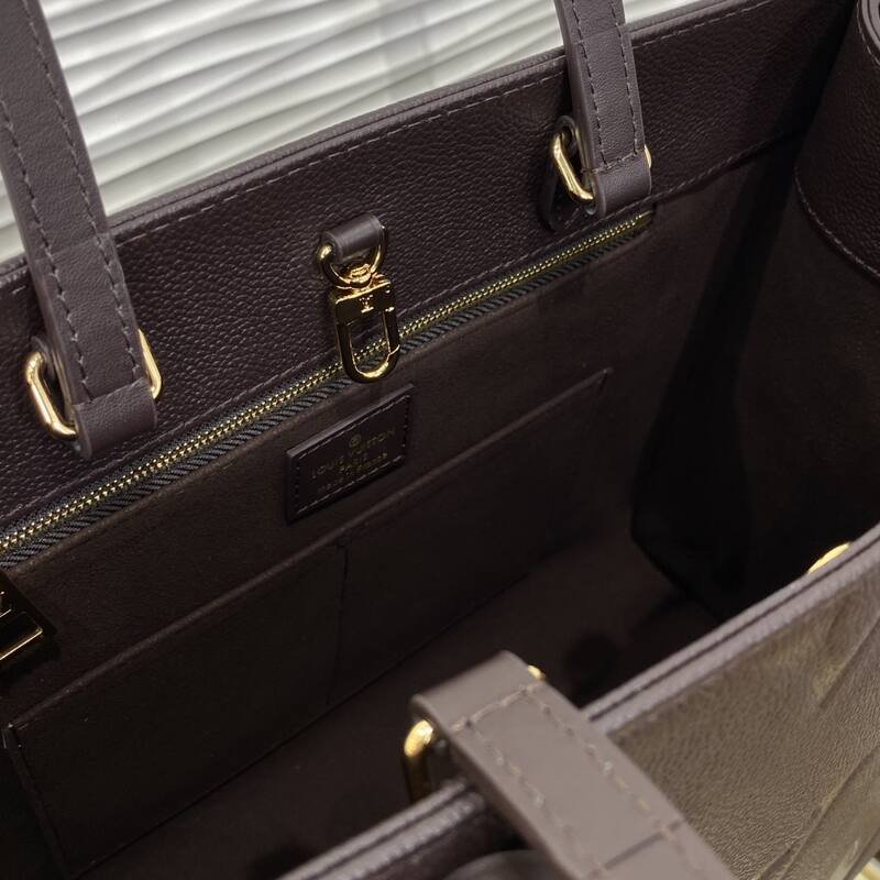 Louis Vuitton OnTheGo MM Dark Brown Monogram Empreinte MM tote — AAA Quality Replica