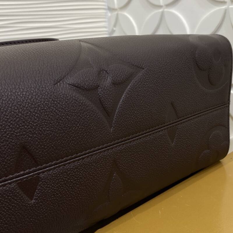Louis Vuitton OnTheGo MM Dark Brown Monogram Empreinte MM tote — AAA Quality Replica