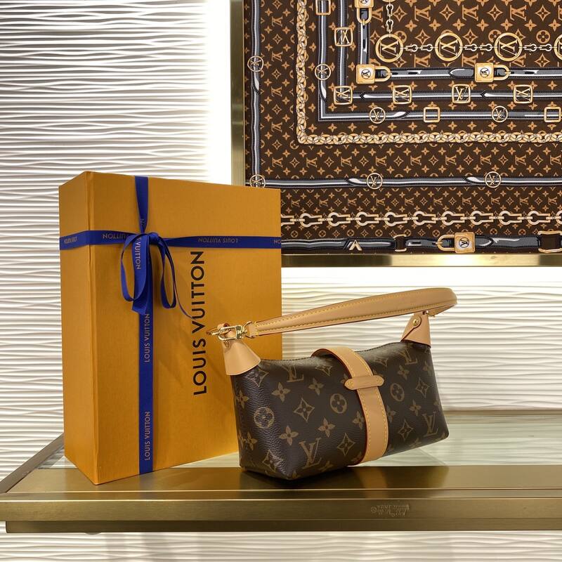 Louis Vuitton M26191 Monogram crossbody — 1:1 Replica