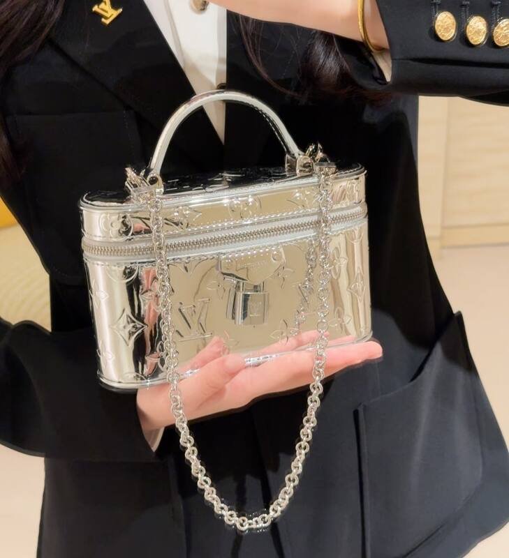 Louis Vuitton Silver Monogram evening — AAA Quality Replica