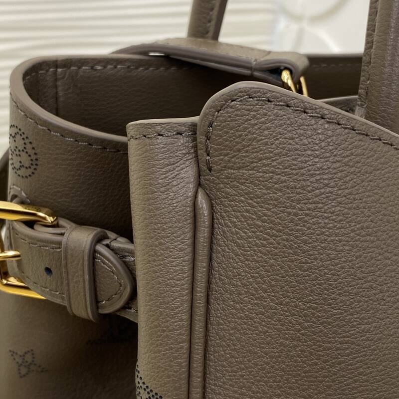 Louis Vuitton Vend me Taupe leather shoulder — Top Quality Replica