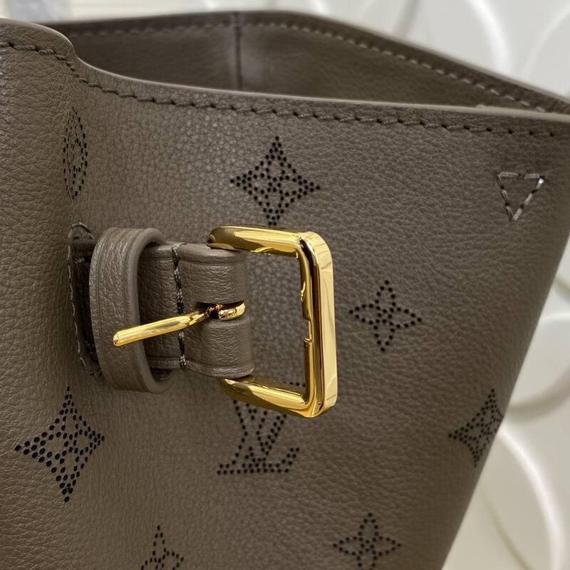 Louis Vuitton Vend me Taupe leather shoulder — Top Quality Replica