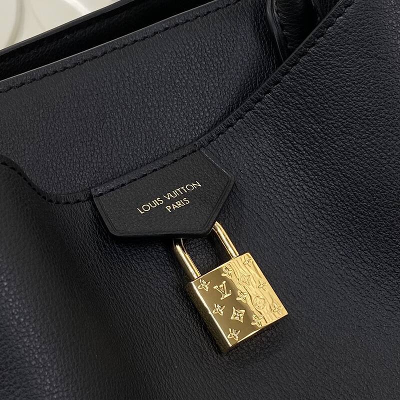 Louis Vuitton Vend me Black work — 1:1 Replica