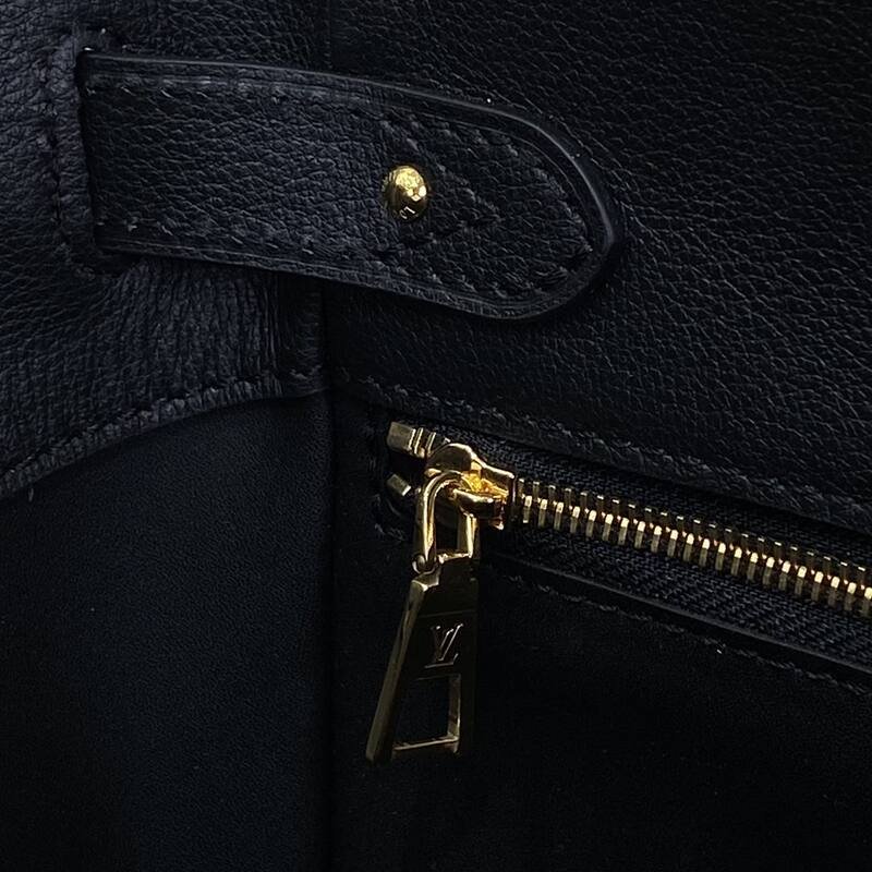 Louis Vuitton Vend me Black work — 1:1 Replica