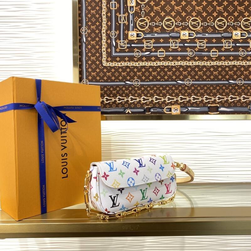 Louis Vuitton Wallet On Chain Ivy White Multicolor Monogram crossbody — Top Quality Replica