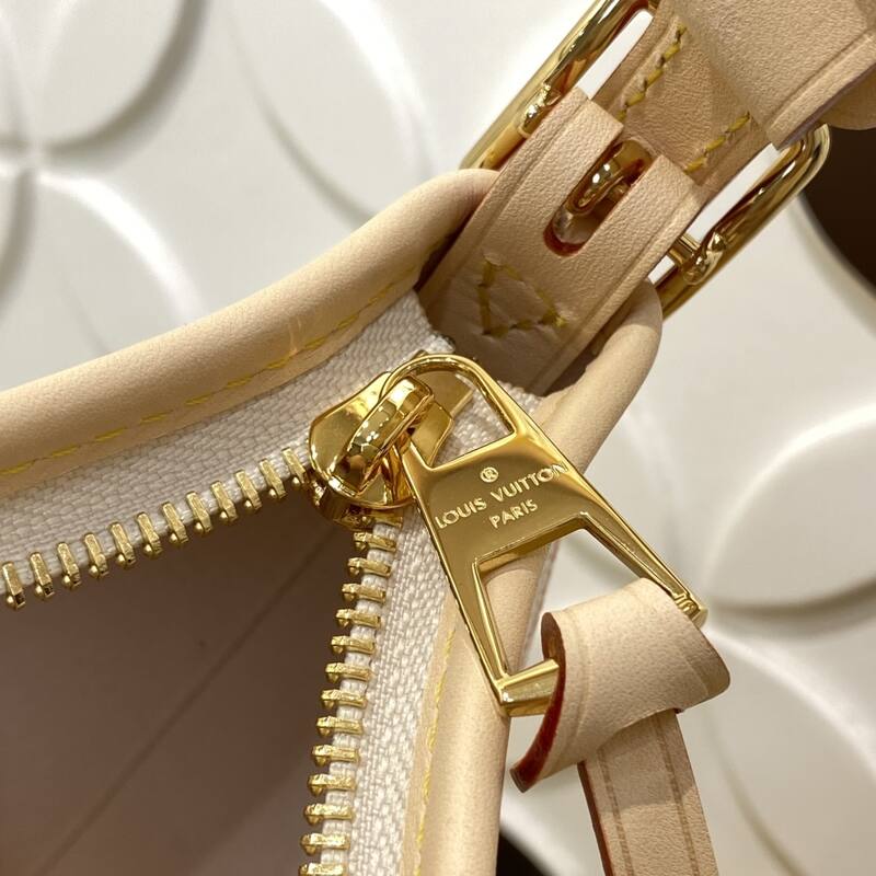 Louis Vuitton M27578 Monogram Multicolor on White shoulder — 1:1 Replica