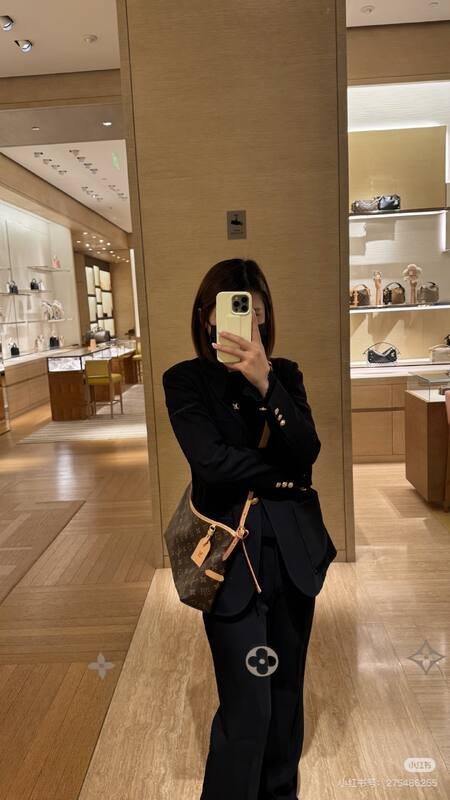 Louis Vuitton CarryAll Monogram shoulder — Top Quality Replica