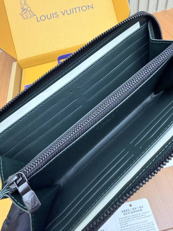 Louis Vuitton M27178 Monogram Eclipse 21x10x2 everyday — AAA Quality Replica