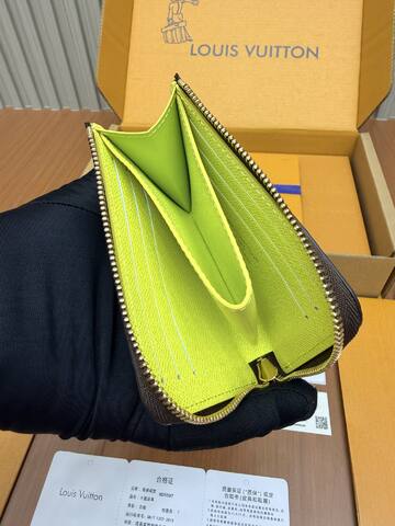 Louis Vuitton M25697 Monogram everyday AAA Quality Replica