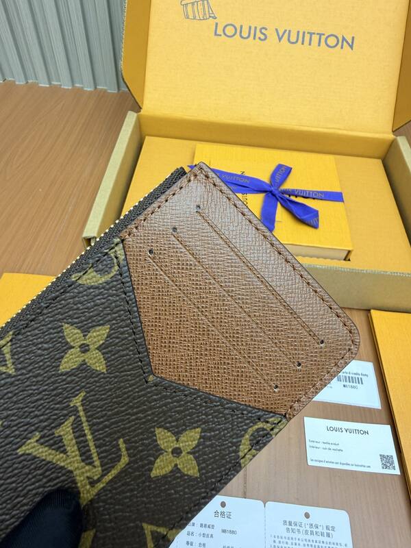 Louis Vuitton M81880 Monogram Brown everyday — 1:1 Replica