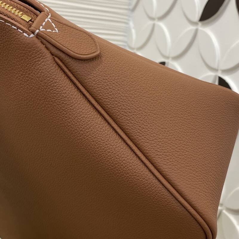 Louis Vuitton Alma Horizontal Tan tote — Premium Replica