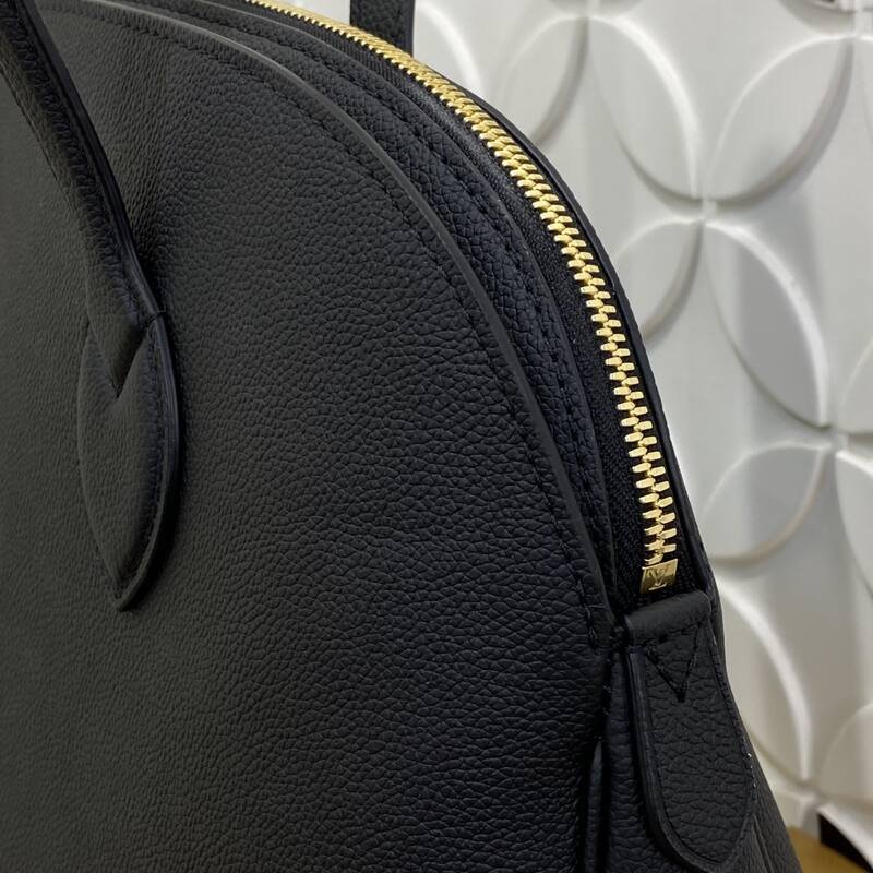 Louis Vuitton Low Key Black shoulder — Premium Replica