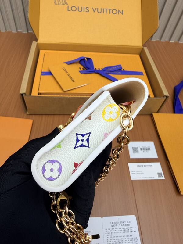 Louis Vuitton M4625Z White Multicolor Monogram crossbody — Top Quality Replica