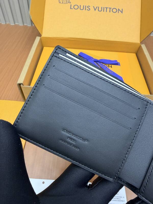 Louis Vuitton M26744 Black Monogram Eclipse everyday — 1:1 Replica