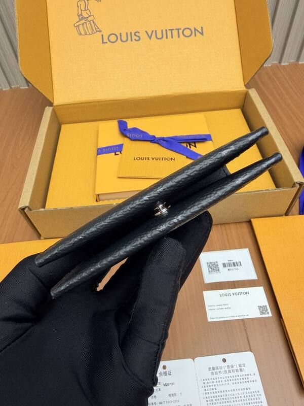 Louis Vuitton M26733 Black Monogram everyday — AAA Quality Replica