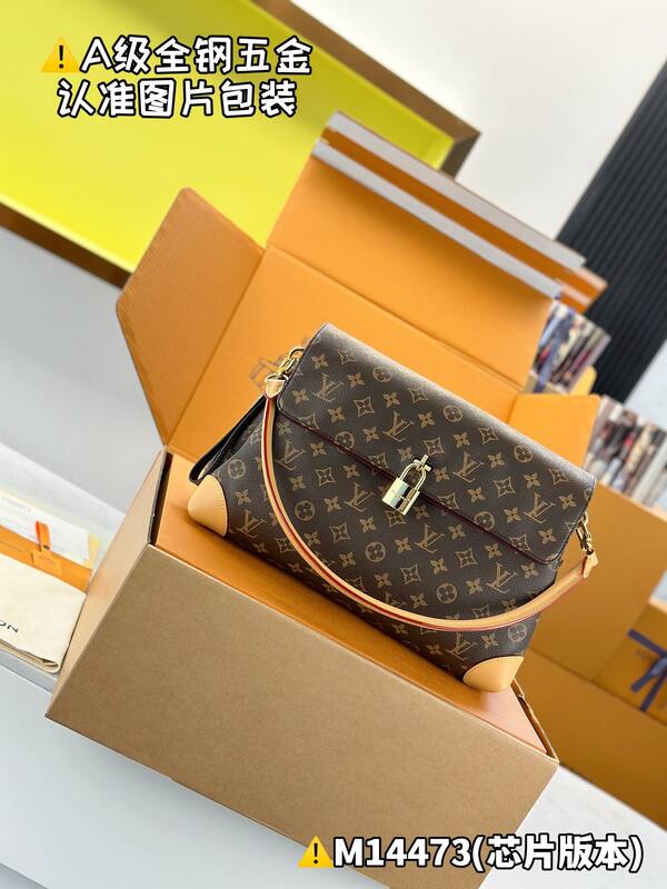Louis Vuitton M14473 Monogram shoulder — Top Quality Replica