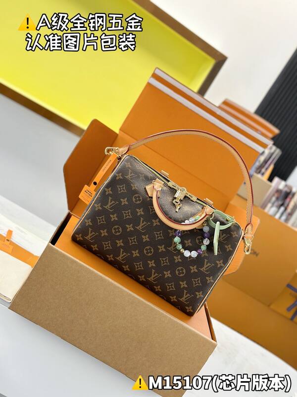 Louis Vuitton M45107 Monogram Canvas everyday — Premium Replica