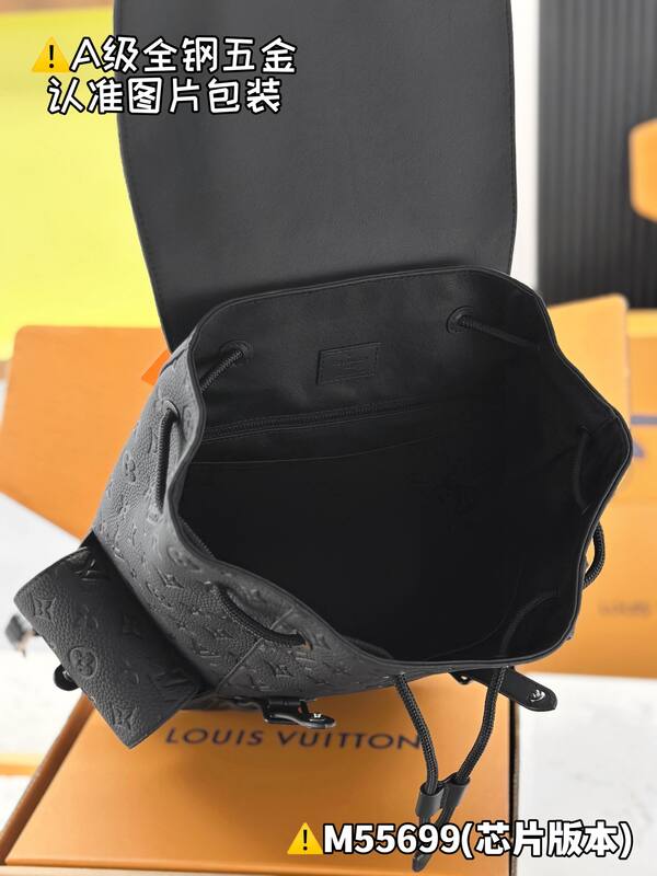 Louis Vuitton M55699 Black Monogram Empreinte travel — AAA Quality Replica