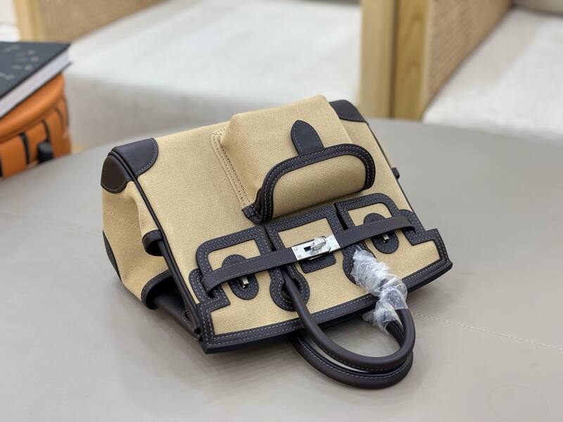 Hermes Cargo 25 Beige canvas and dark brown leather handbag — Top Quality Replica