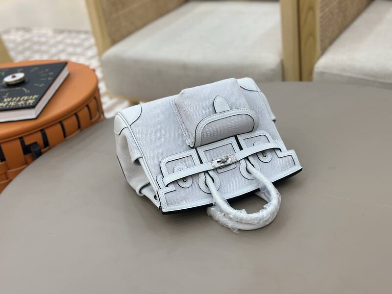 Hermes Birkin Cargo Light Grey Canvas everyday — Premium Replica