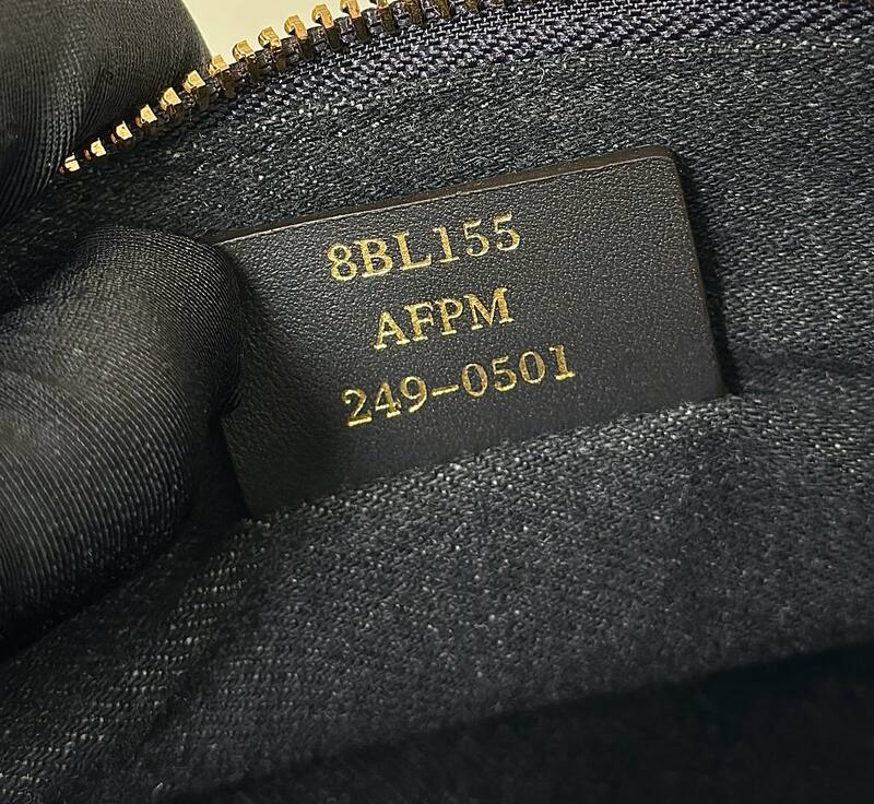 Fendi shoulder bag — Top Quality Replica
