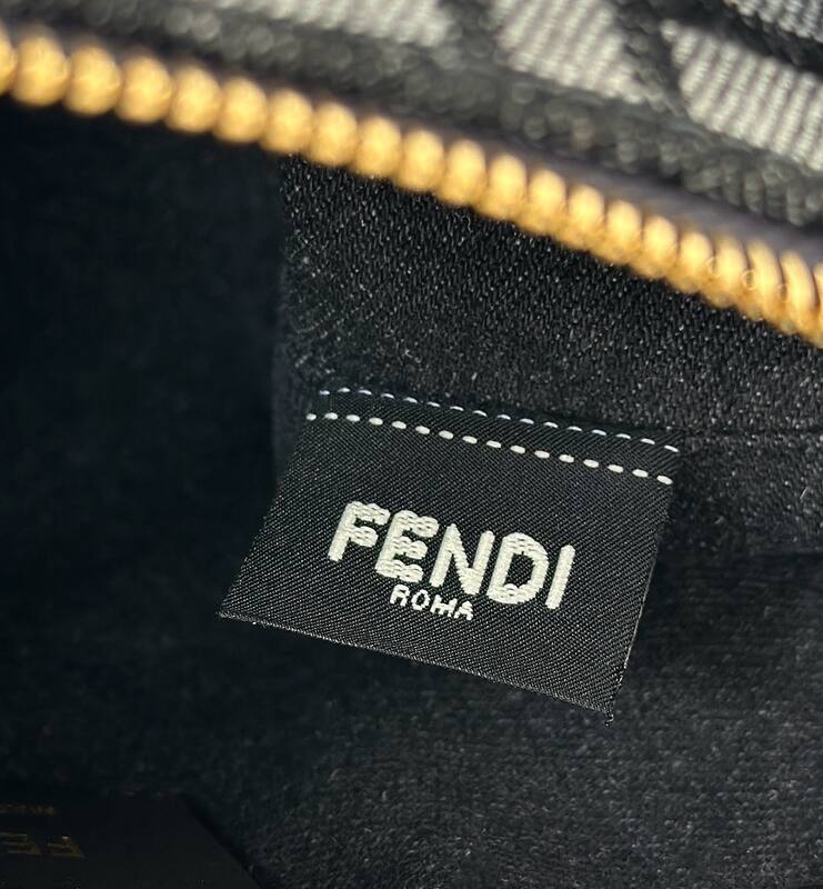 Fendi shoulder bag — Top Quality Replica