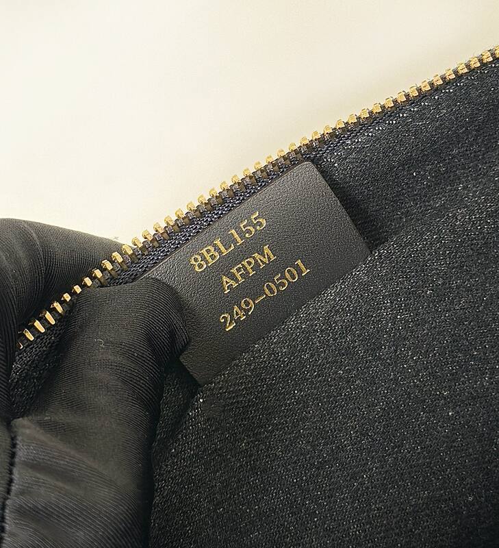 Fendi shoulder bag — AAA Quality Replica