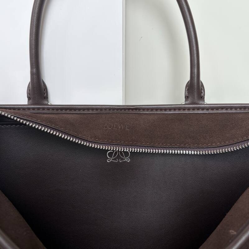 Loewe Brown shoulder bag — Premium Replica