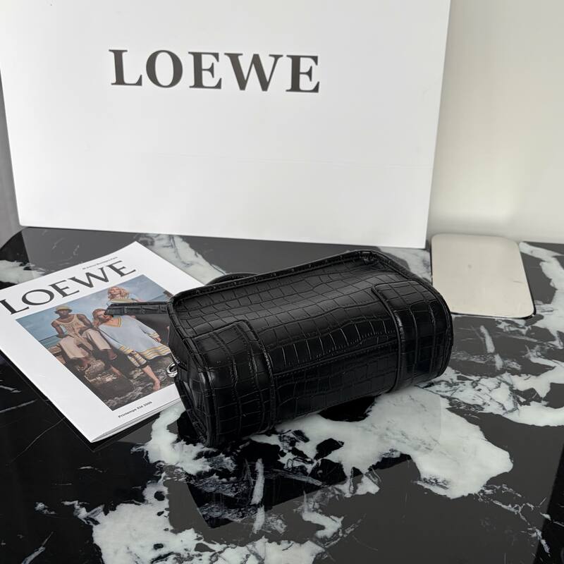 Loewe Black 25x18x10cm shoulder bag — 1:1 Replica