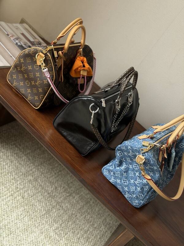 Louis Vuitton Speedy Soft 30 Blue Monogram Denim 30 everyday — Premium Replica